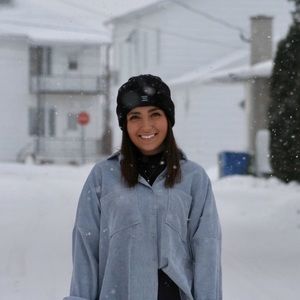 Meet your Posher, Audrey-ann